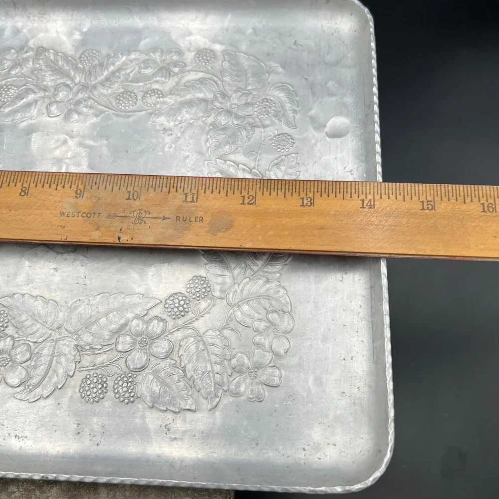Everlast Hand Forged Aluminum Tray Vintage Floral Berry Hammered Metal 1930s 40s
